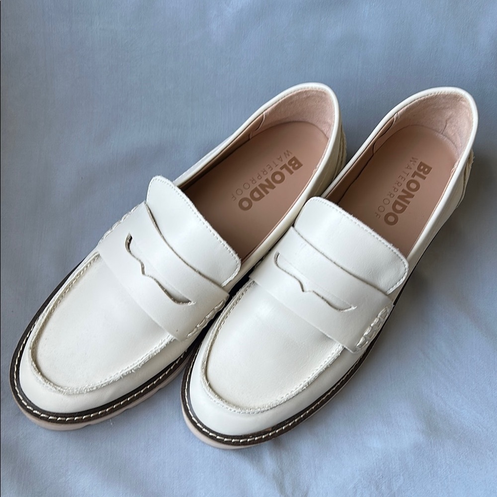 Blondo Penny Bone White Leather Loafers
